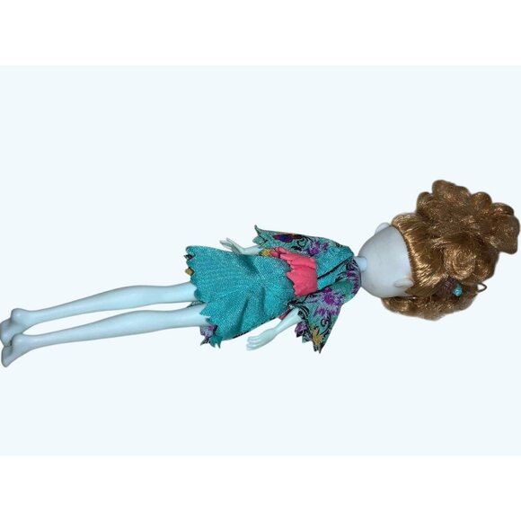 Ever After High Dragon Games “Featherly” Forest Pixie Doll 2015 - Picture 3 of 6